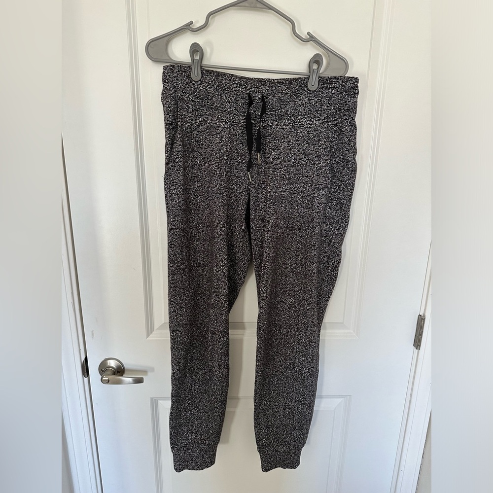 Lululemon ready to rulu jogger